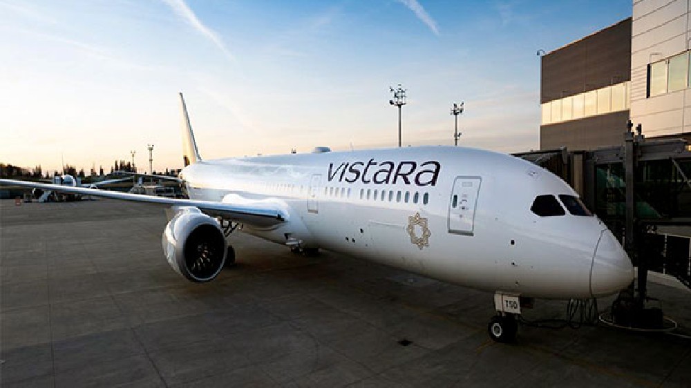 Drunk Italian flyer runs half-naked on flight; released on bail