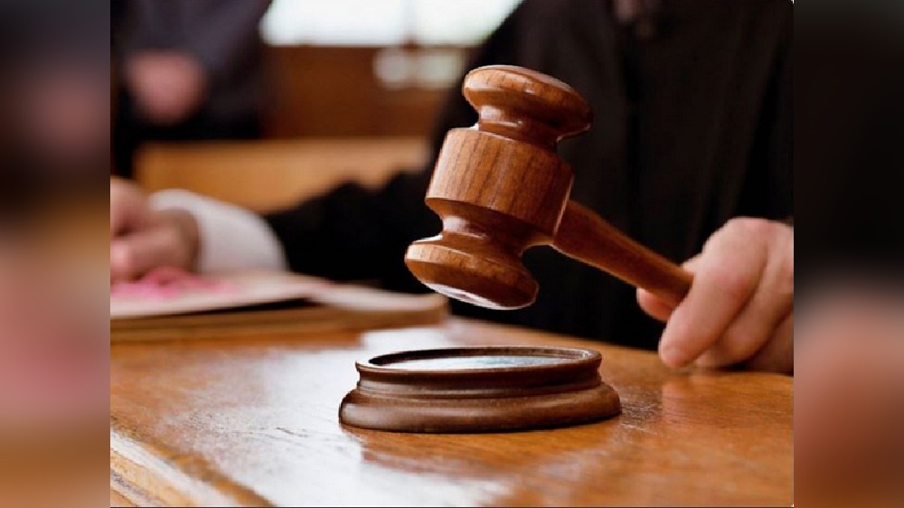 Gauhati HC decourts Sr Advocate for wearing jeans inside court