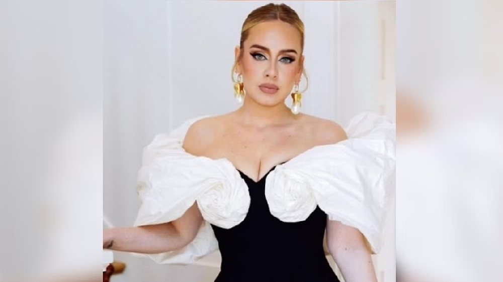 Pricey tickets keep fans away from Adele’s gig at Vegas house