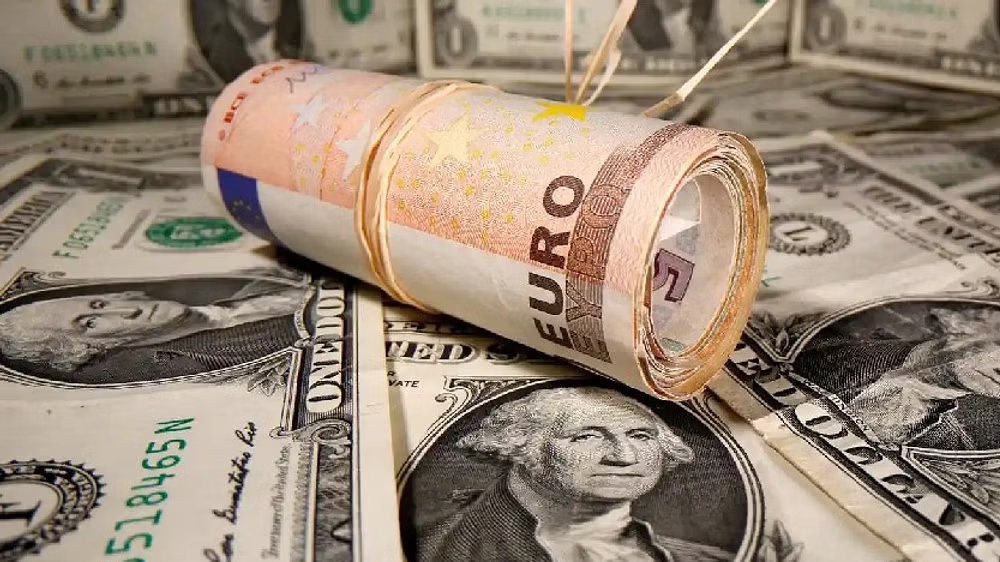 Indias forex reserves dip by USD 1.3 bln in first week of 2023 Indias forex reserves dip by USD 1.3 bln in first week of 2023