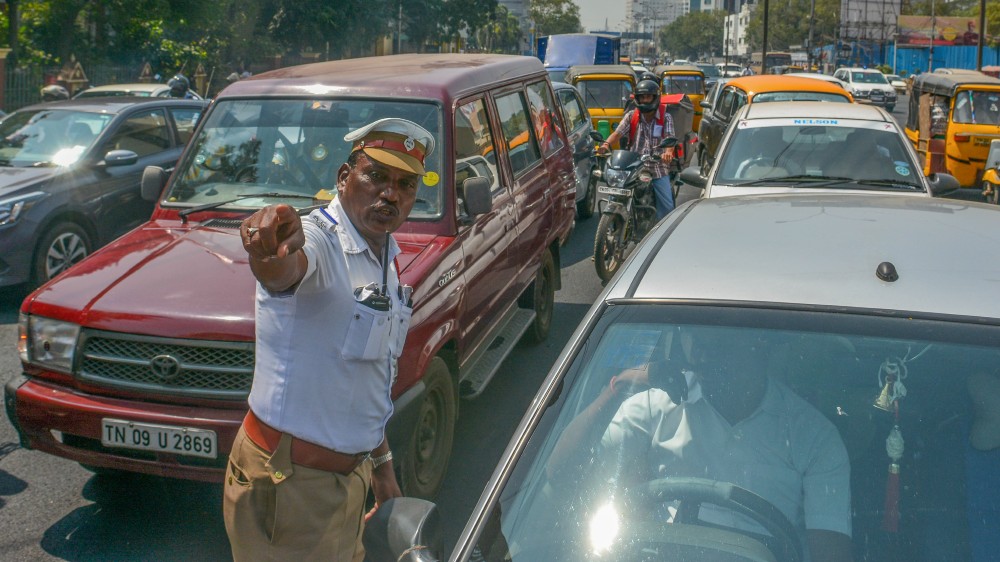 Chennai Police announce traffic diversions for R-Day, rehearsals Chennai Police announce traffic diversions for R-Day, rehearsals