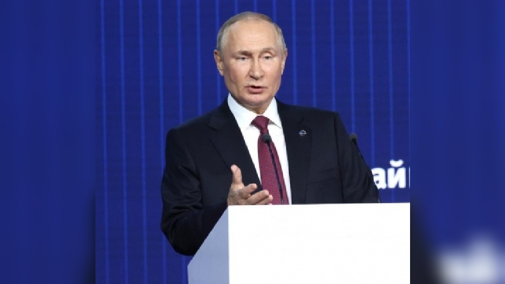 Race to overthrow Putin has begun, claims Russian war analyst