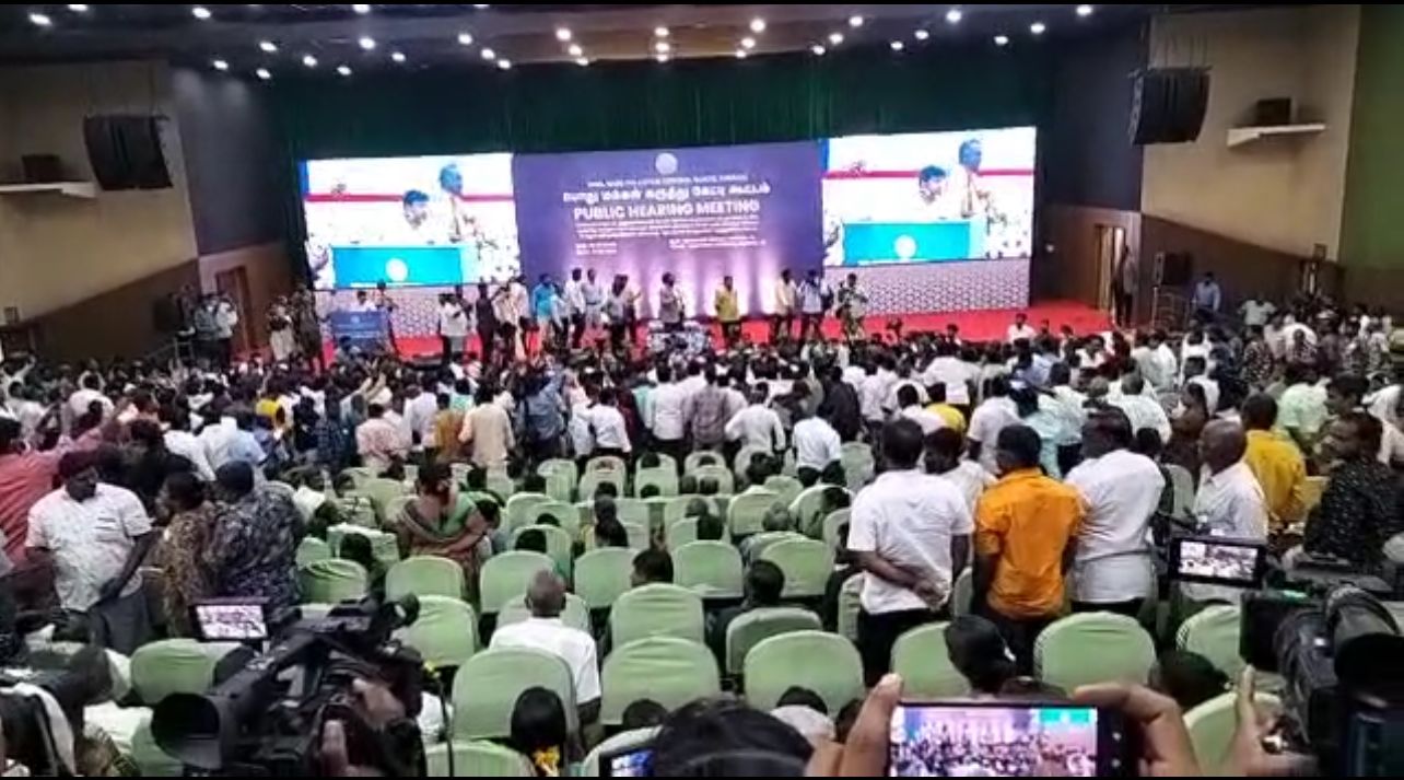 Confusion, sit-in mar public hearing on Karunanidhi Pen Monument