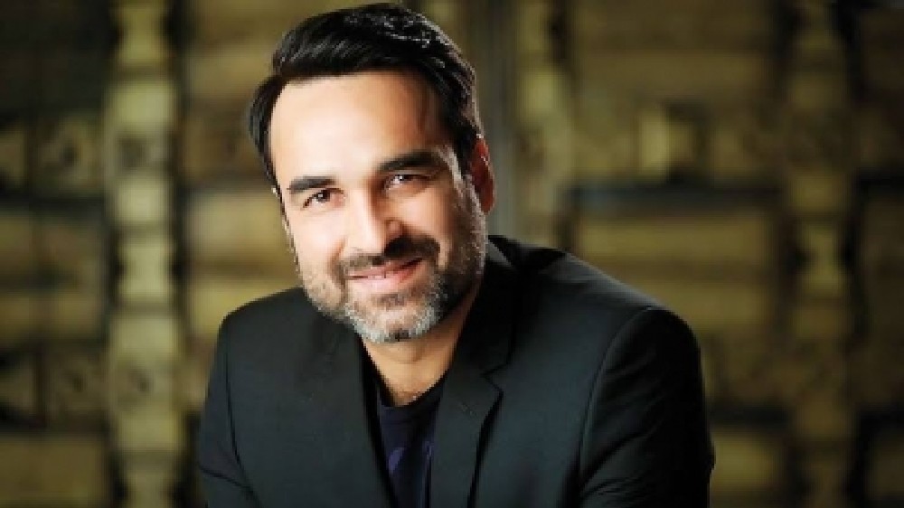 Pankaj Tripathi wraps up shoot of investigative drama Father