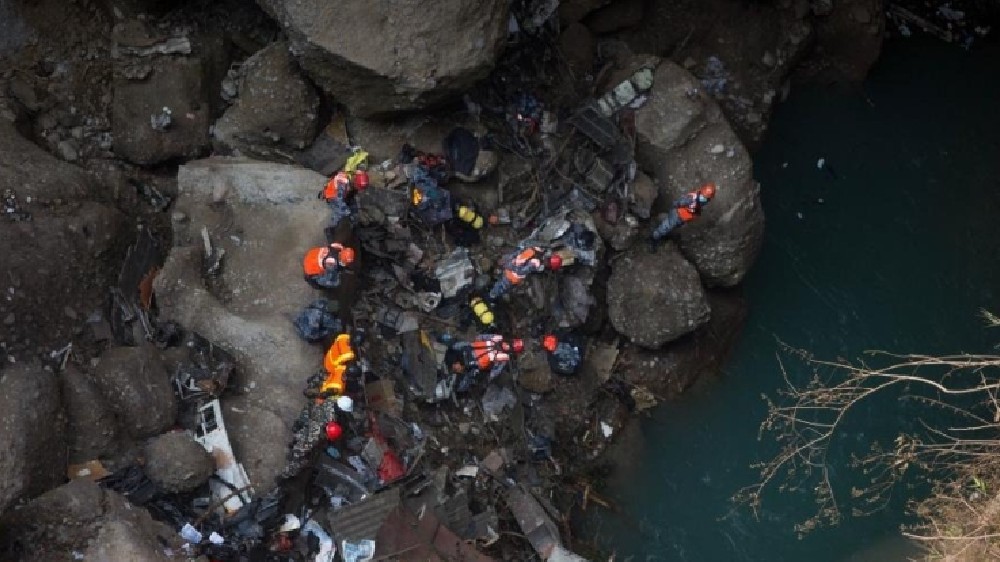 French team starts probe into Nepal plane crash