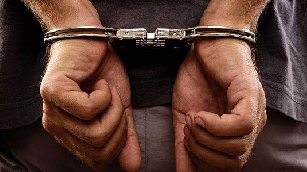 3 held for staging robbery drama to swindle Rs. 1.5 lakh