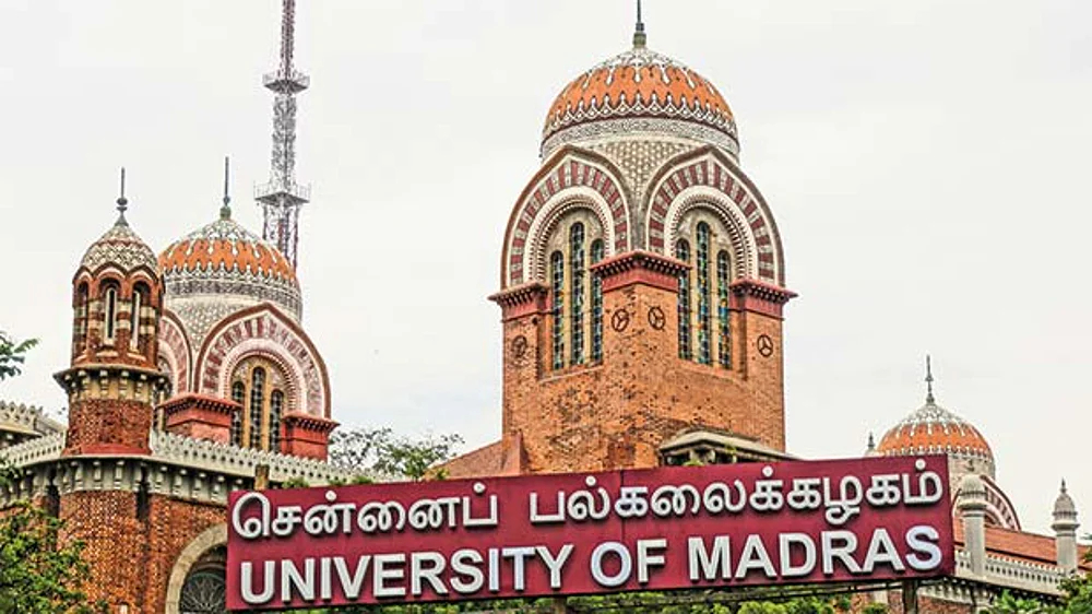 Admission for distance education courses in Madras Univ from Monday