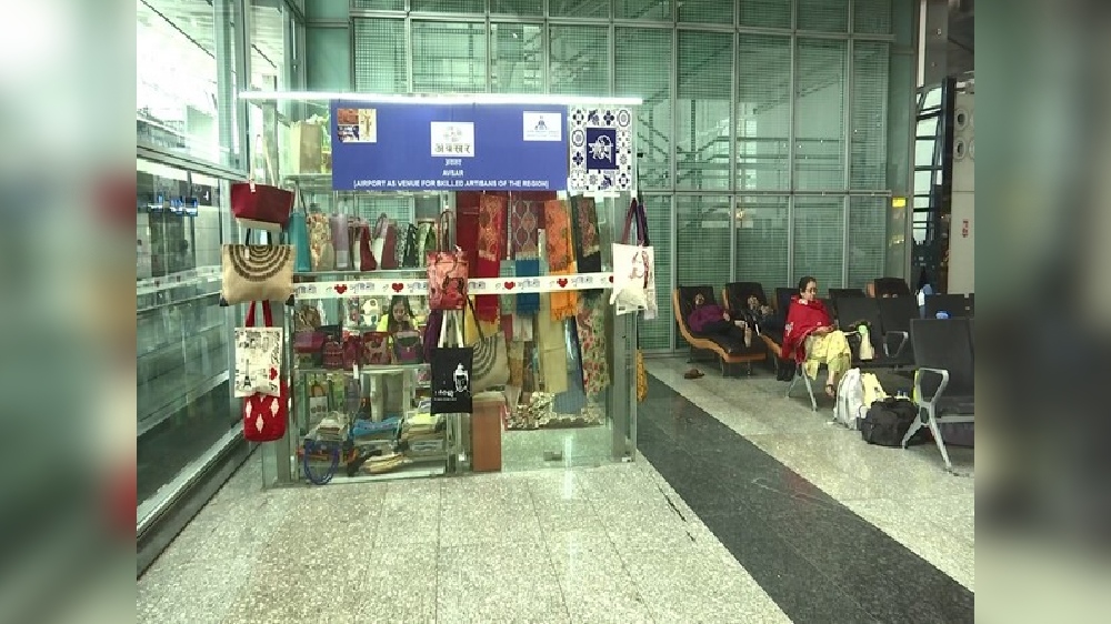 AAI encouraging local artisans through AVSAR scheme