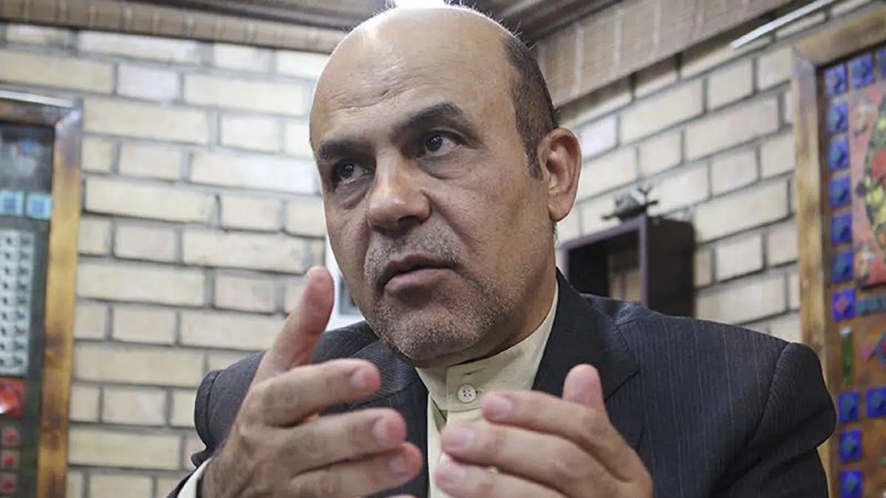 Iran hangs former defense ministry official over spy claim