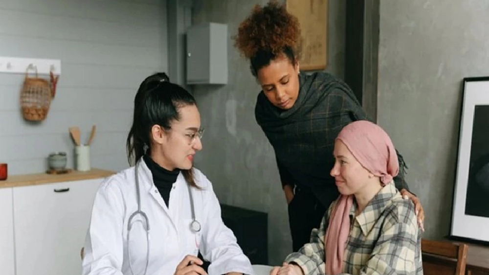 Four-drug chemotherapy regimens treat metastatic pancreas cancer