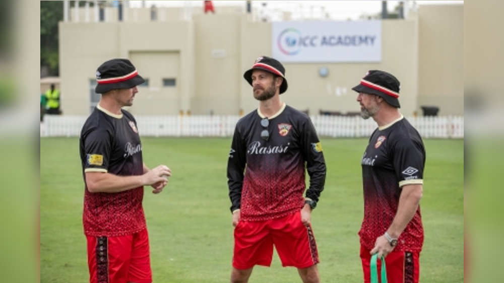 ILT20: Coach Foster please with Desert Vipers’ squad