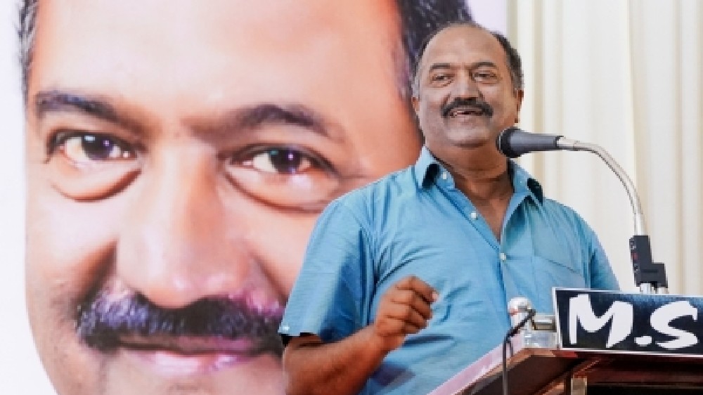 Kerala FM seeks inputs to revitalise states sagging economy Kerala FM seeks inputs to revitalise states sagging economy