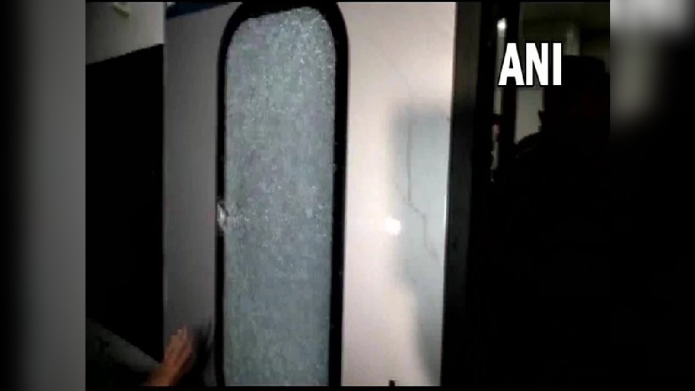 Vande Bharat pelted with stones in Bengal; BJP demands NIA probe