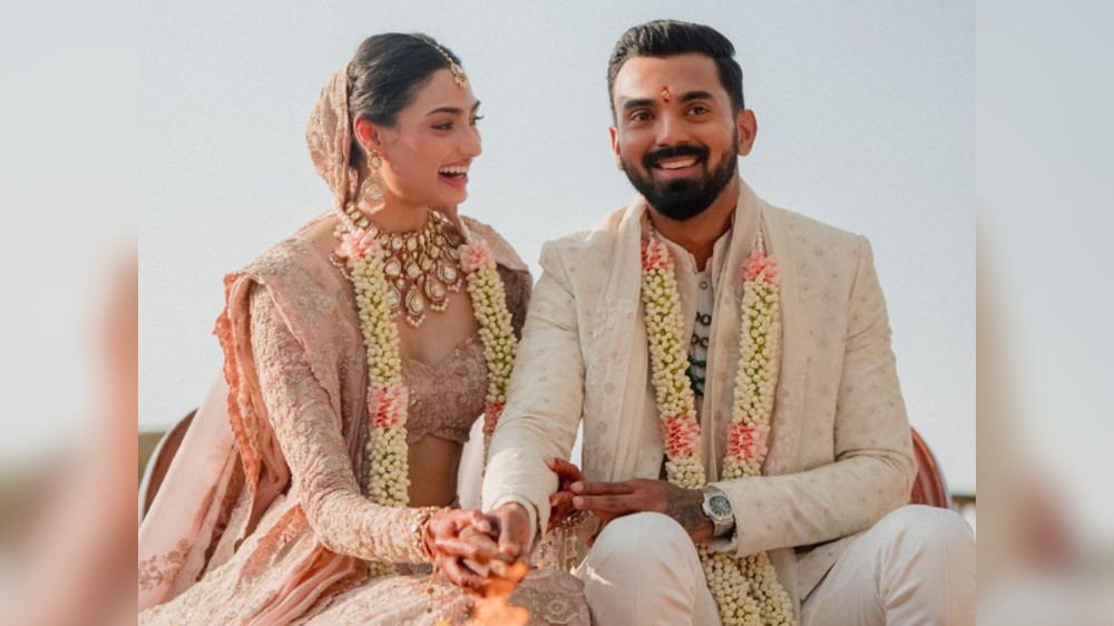 Athiya Shetty-KL Rahul exude charm in first official wedding photos