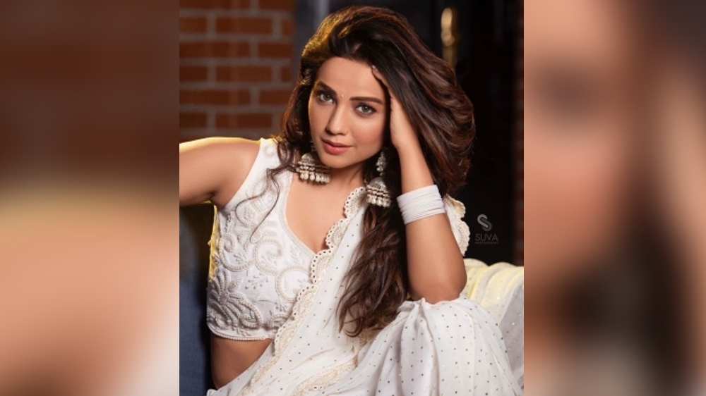 Adaa Khan shares how Sheshas looks change in each season of Naagin