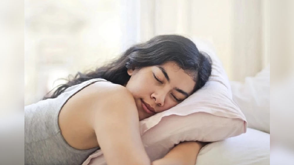 Poor sleep quality linked with multiple sclerosis risk in teens: Study