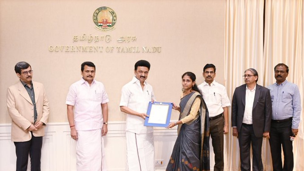 Stalin gives job orders to kin of deceased Tangedco staff