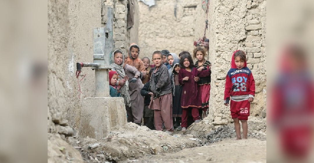 Afghan families receive humanitarian aid post Talibans takeover