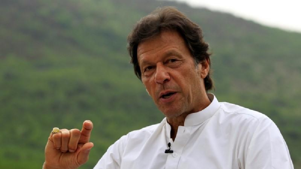 Pak PM Shehbaz to face majority test? Imran Khans shocking claim