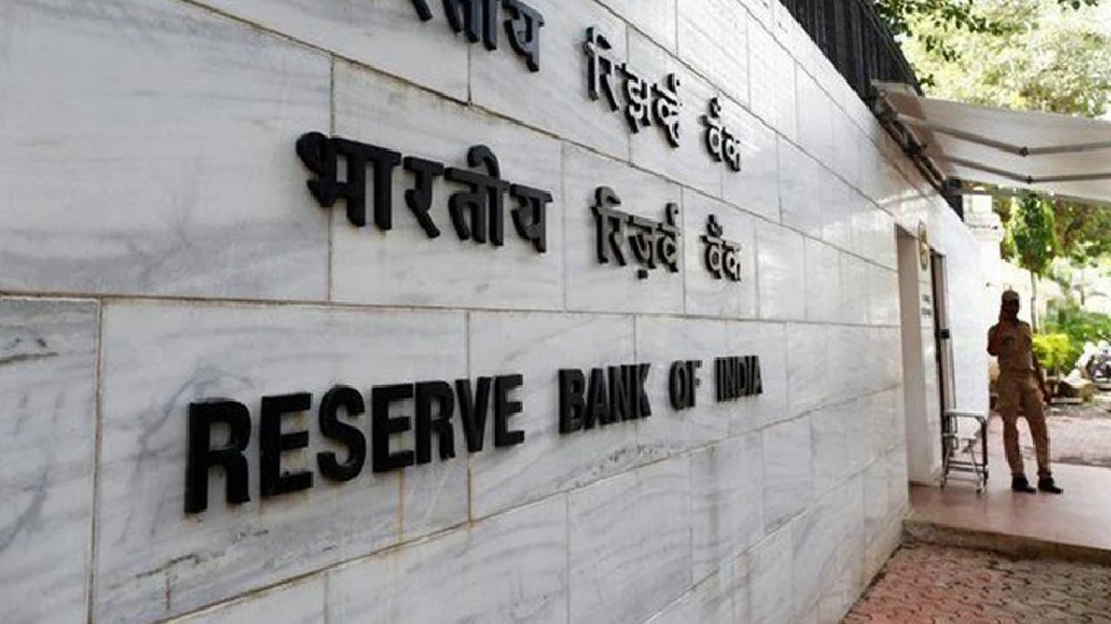 RBI to issue green bonds in two tranches of Rs 8,000 cr each