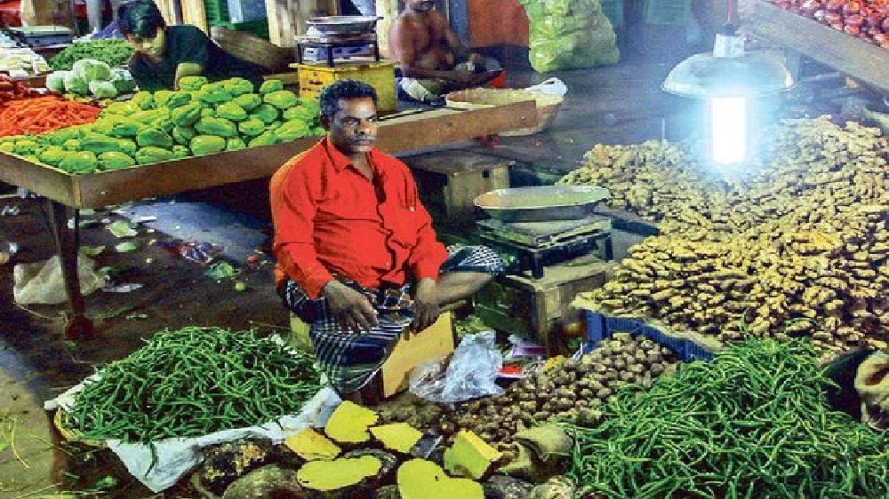 Vegetable prices increased by 20 percent due to supply shortage