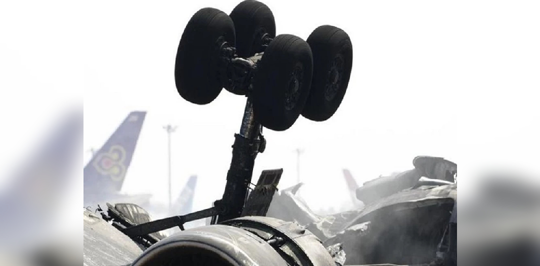 Helicopter crash near Ukrainian capital kills 16