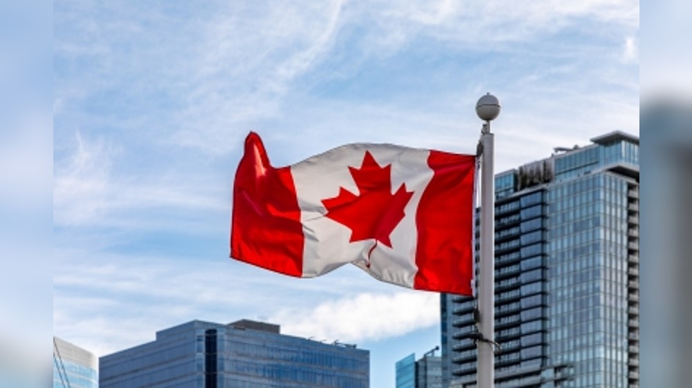 Canada receives record number of new permanent residents