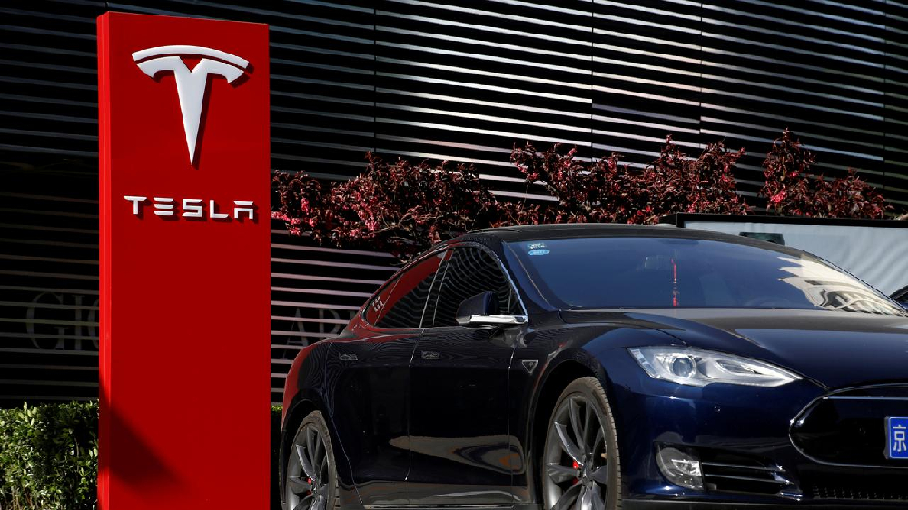 Tesla falls short of 50% growth goal in 2022