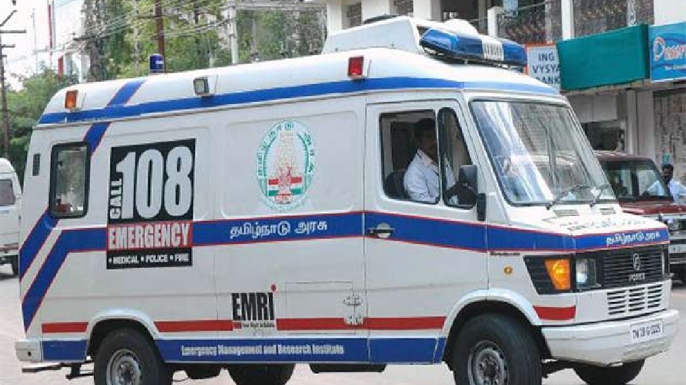 US man injured, jumps out of moving ambulance in Chennai