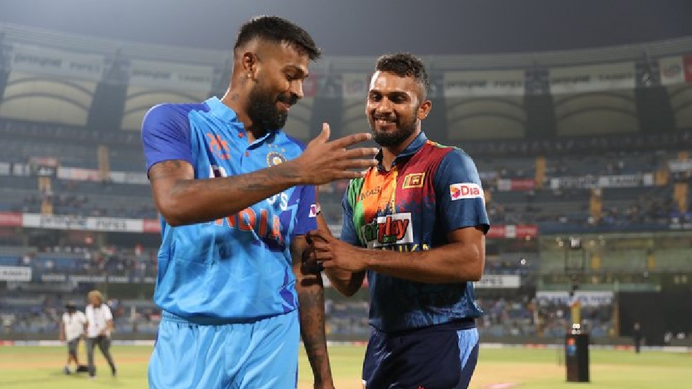 India opt to bowl against Sri Lanka in second T20I