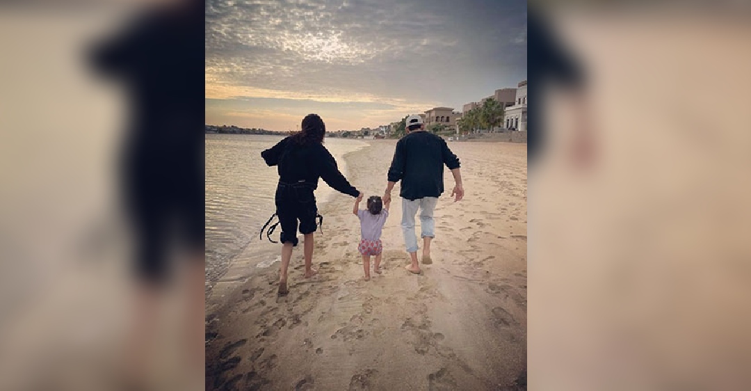 Kohli, Anushka drop unseen pictures as their daughter Vamika turns 2