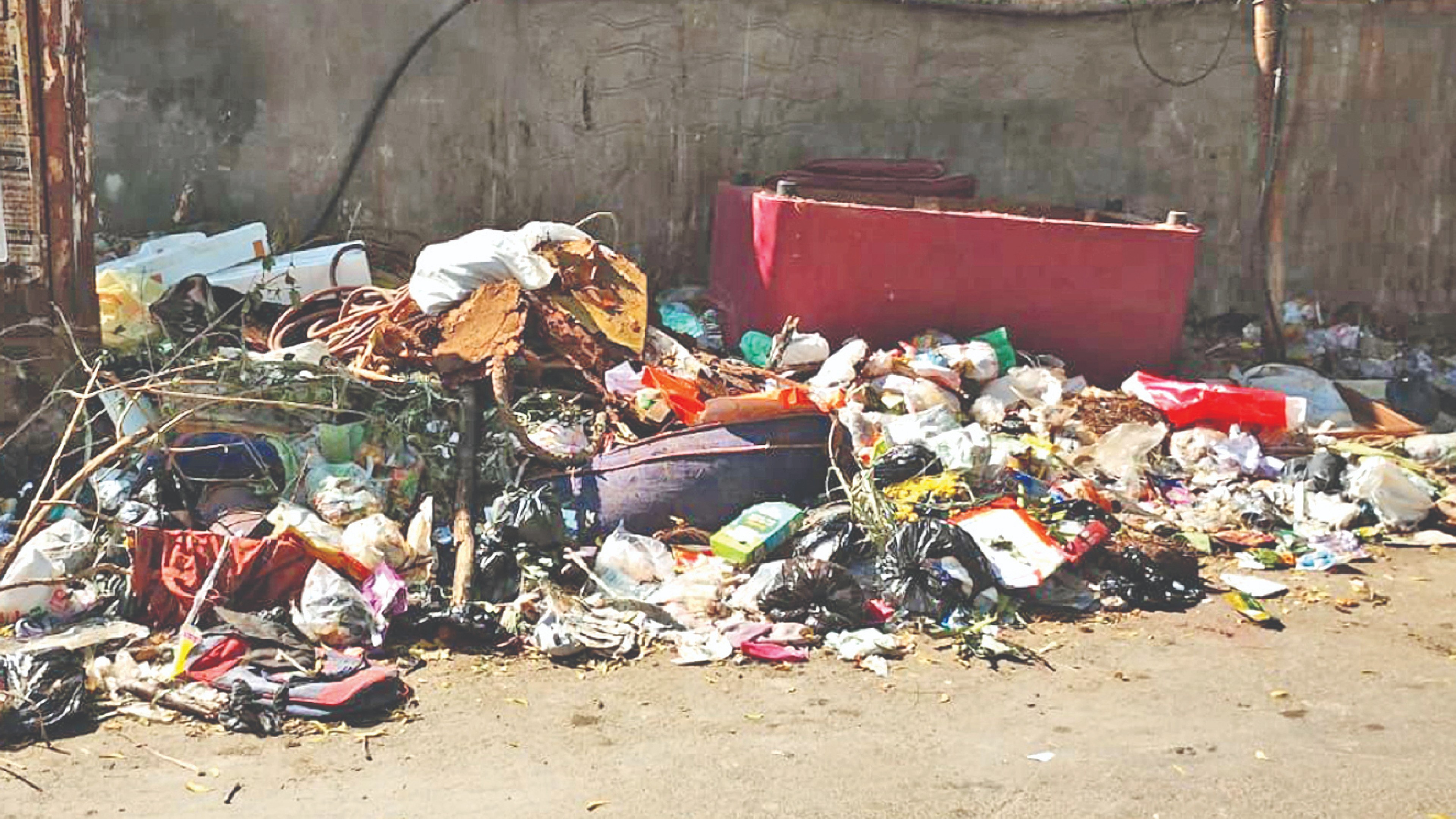 Garbage mess on Meenakshi St irks Perambur residents