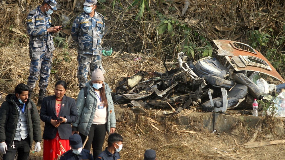Search resumes for 4 people missing in Nepal after deadly air crash