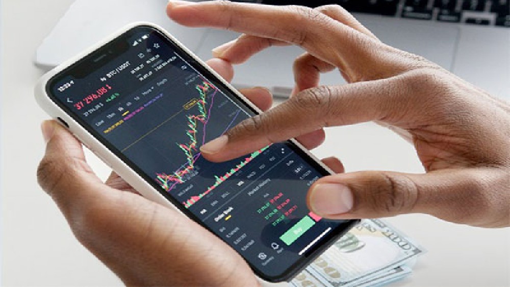 Markets extend losses, Sensex falls below 59,800 in morning trade