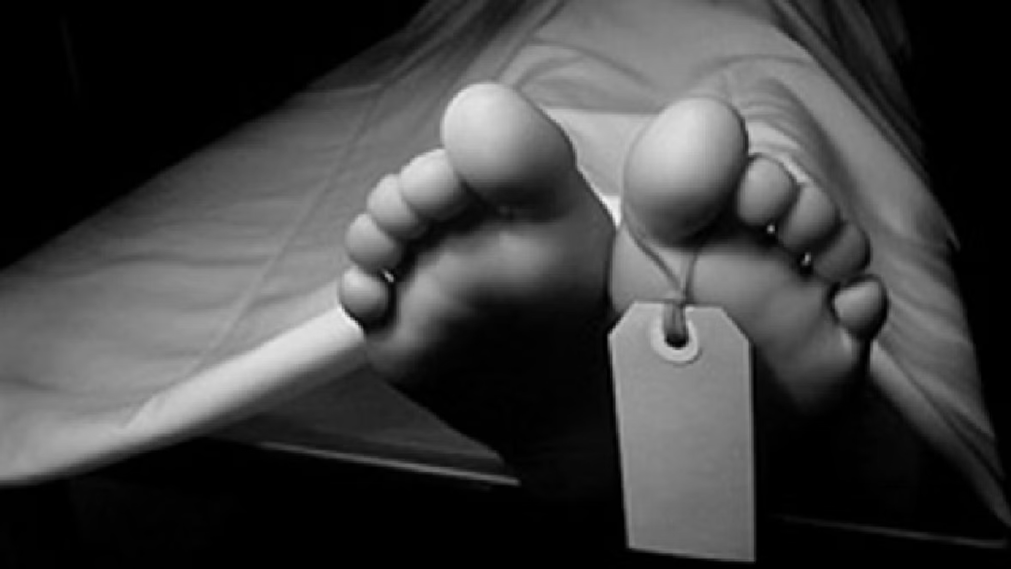 Wife of bank official leaps to death from 10th floor in Chennai