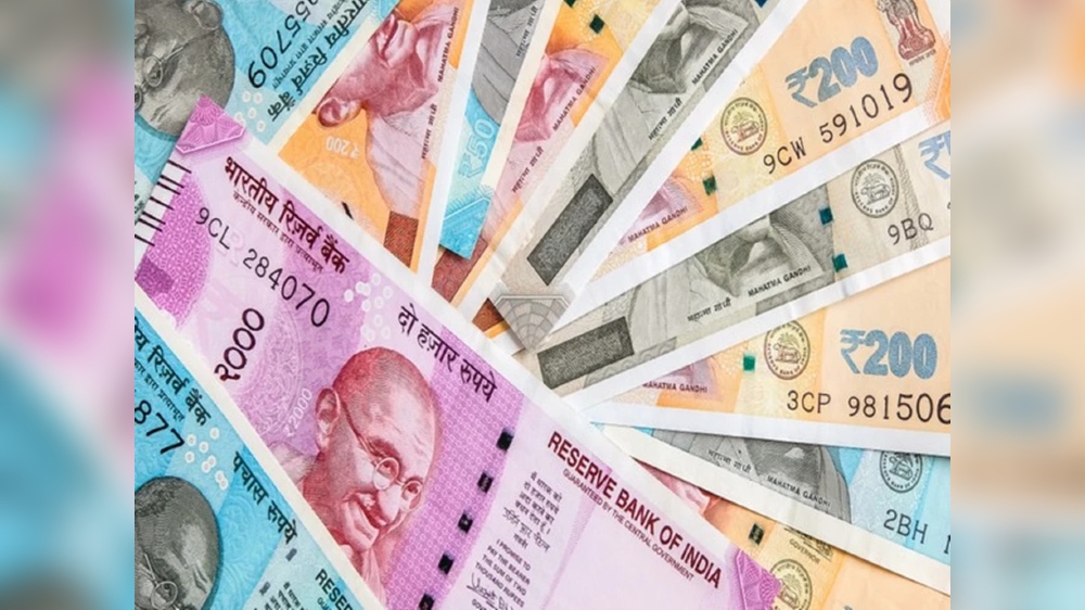 Rupee gains 15 paise to close at 82.73 against US dollar