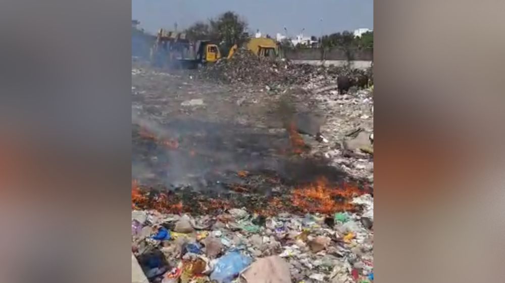 Burning of plastic irks Agaramthen residents