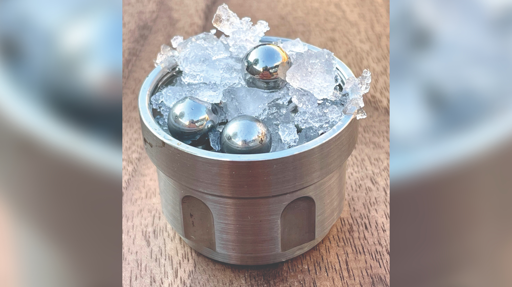 New discovery: Shaking ice transformed it into something spectacular New discovery: Shaking ice transformed it into something spectacular