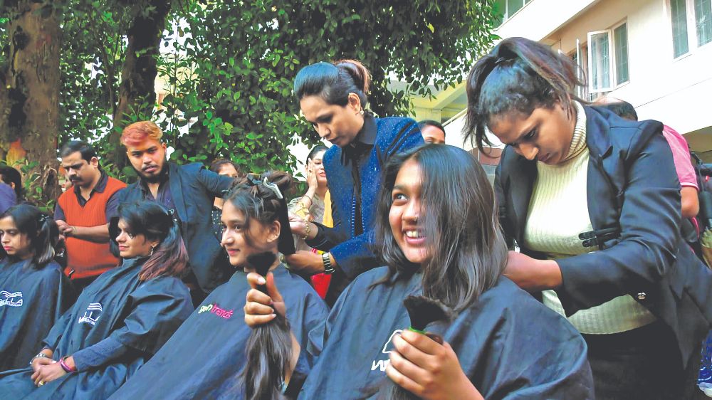 Non-profit conducts hair donation campaign for cancer patients Non-profit conducts hair donation campaign for cancer patients