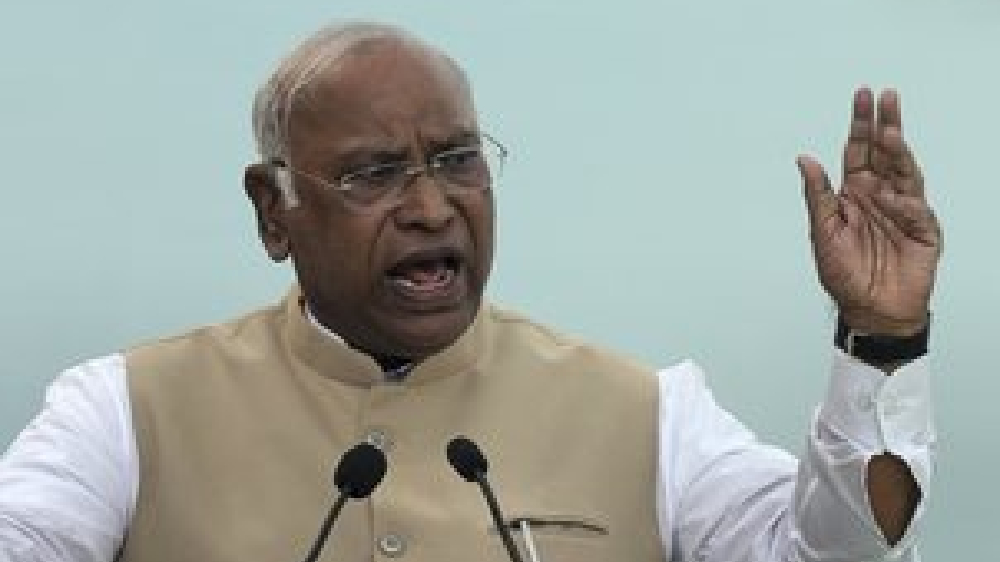 Need to fight against dictatorship to save democracy: Kharge Need to fight against dictatorship to save democracy: Kharge