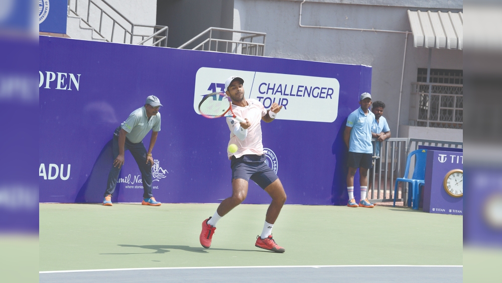 Sumit sails into semi-finals; Sriram-Jeevan duo knocked out
