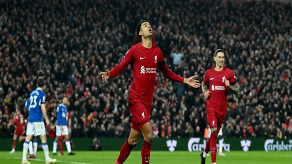 Premier League: Liverpool end four-game winless run; beat Everton 2-0