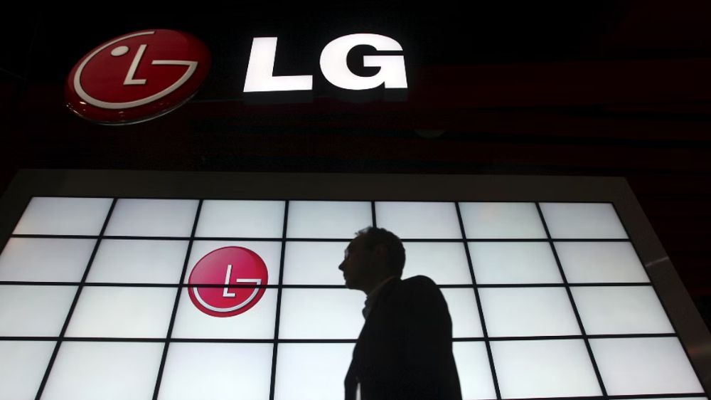 LG Electronics showcases NFT artworks via OLED evo TVs