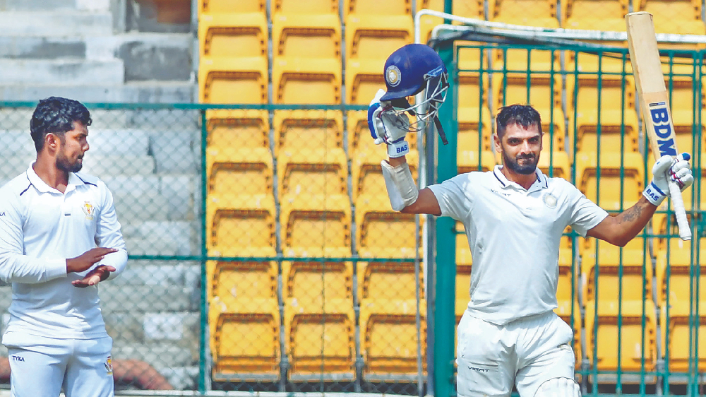 Vasavada hits double ton as Saurashtra inches closer to final