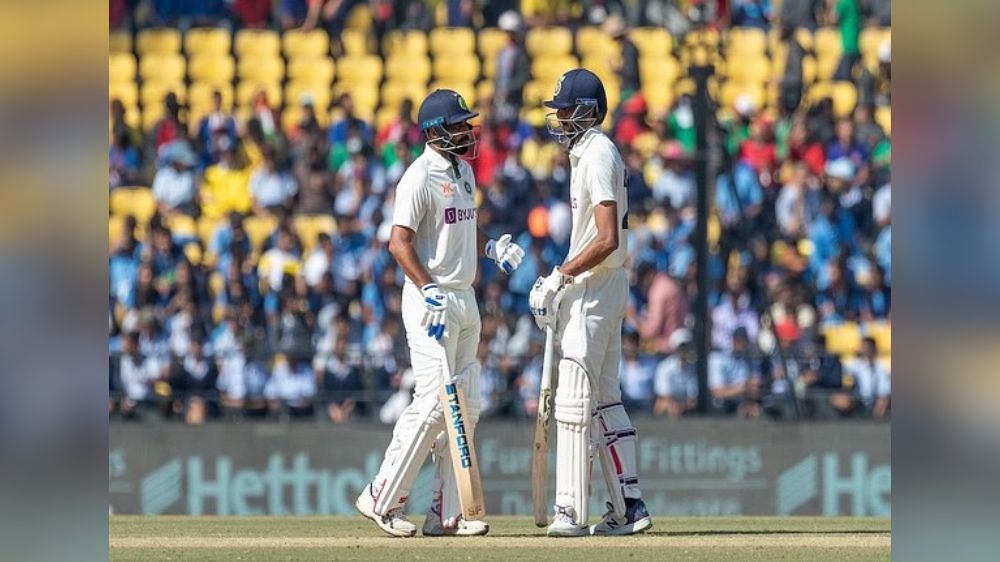Speaks a lot about our batting depth: Sachin praises Axar-Shami