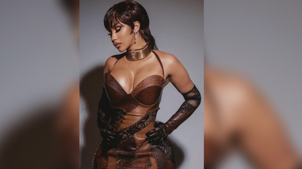 Cardi B says she wants to style other celebrities
