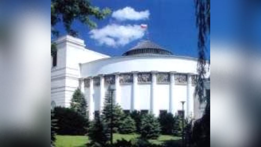 Polish Parl greenlights judicial reform to help access EU funds