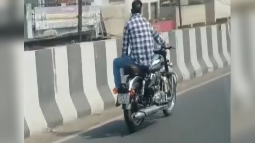 Moradabad: Video of man performing stunts on bike goes viral
