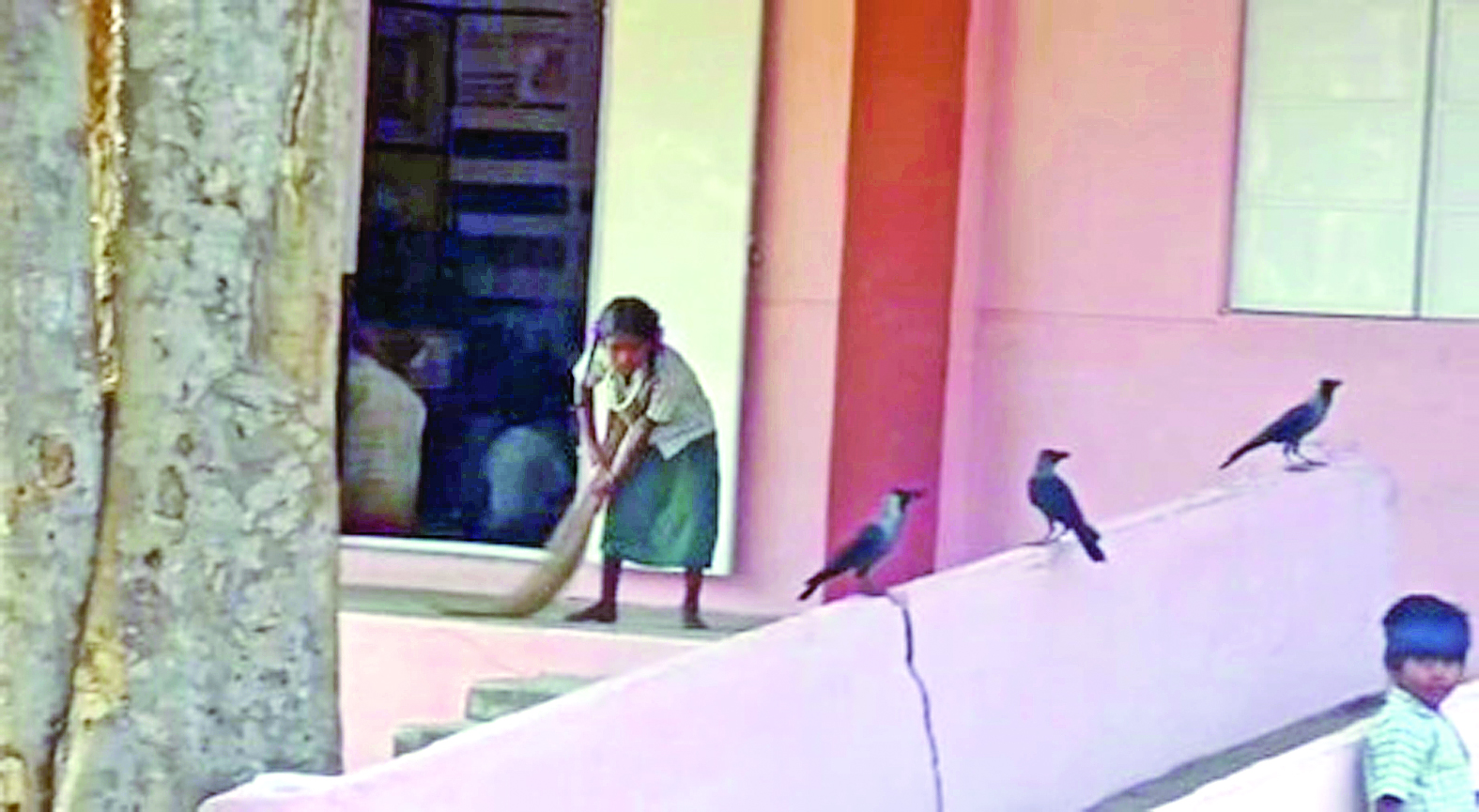 Class 5 girls made to sweep corridor in school at Madanur panchayat