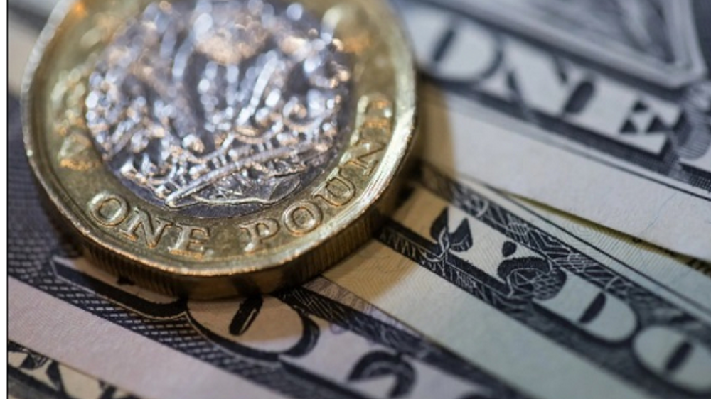 Sterling bounces after British business activity data outperforms